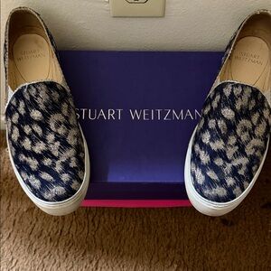 Stuart Weitzman Navy and White Patterned Slip-Ons